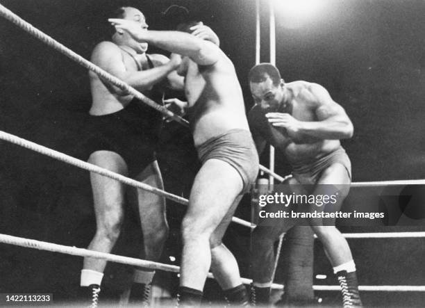 wrestler-georg-schurl-blemenschtz-in-a-wrestling-match-at-the-vienna-heumarkt-vienna-3-2389332186.jpg.45d3e4e63760d1d0ee93e6a455d7afb8.jpg